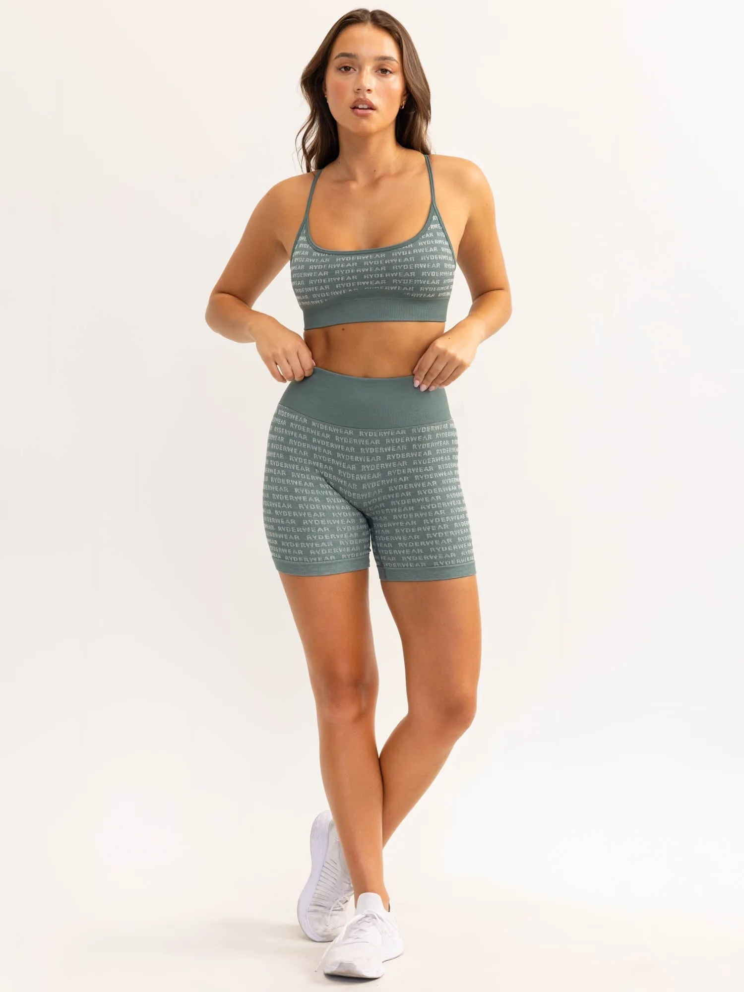 Logo Lux Seamless Sports Bra - Fern Green