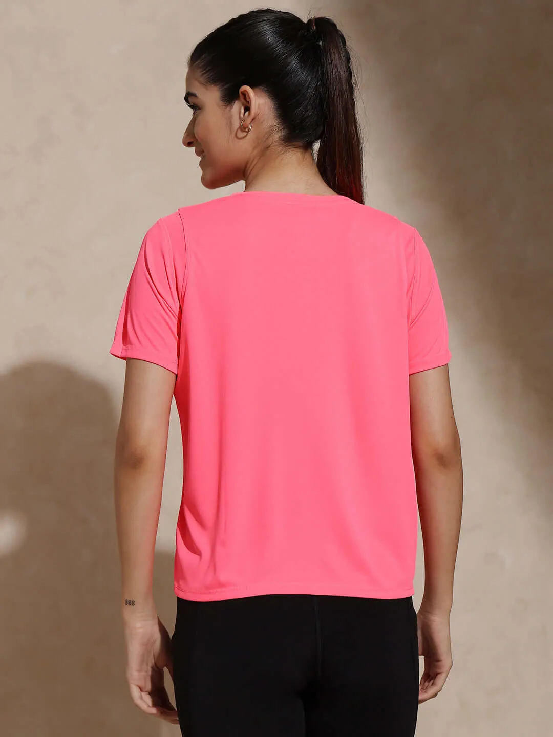 Silvertraq Script Tee Neon Pink